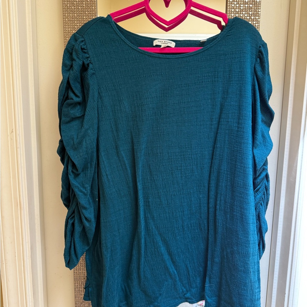 Max Studio Blue Ruched 3/4 Sleeve Blouse